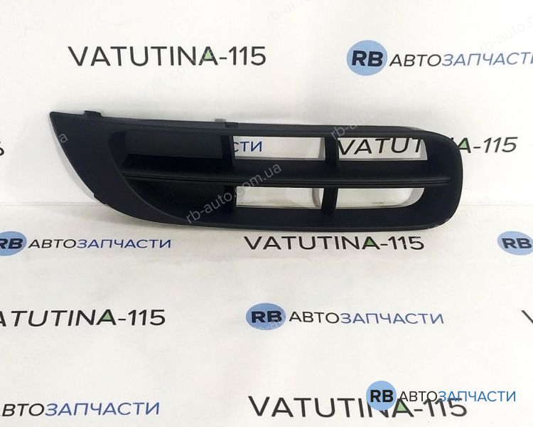5J08073689B9 Решітка бампера R без пр/тум.