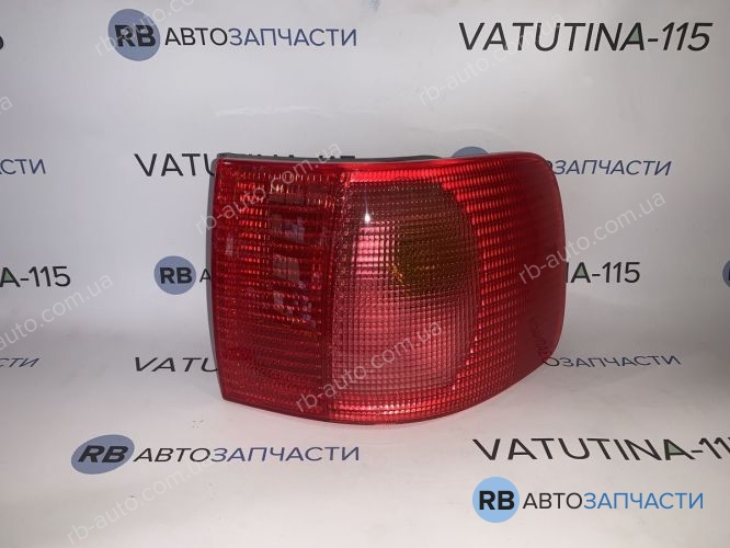 9EL140064-021 Ліхтар зовнішній R Avant