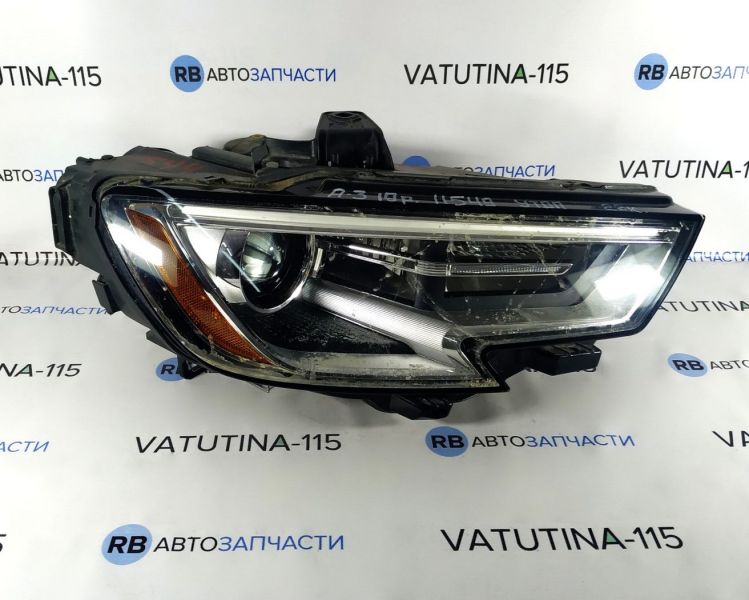 8V0941006G-UT Фара основна R ксенон USA (утопл.)