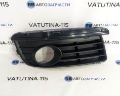 Решітка бампера R (+пр/тум.)