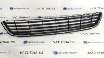 Решітка бампера центр. +хром (крім GTI) - 5K0853671RYP