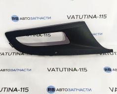 Решітка бампера R (для а/м с протитуманними фарами) - 6R0853666D9B9