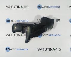 Повітрозабірник радіатора L