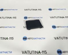 Накладка на решітку радіатора верхн. R