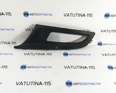 Решітка бампера L (для а/м с протитуманними фарами)