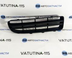 Решітка бампера R 1,8T