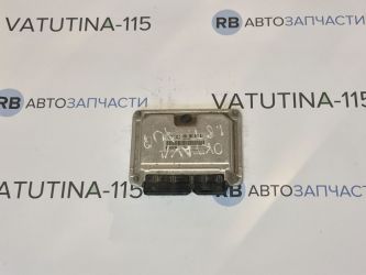 Блок управління двигуном