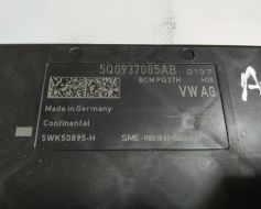 5Q0937085AB фото 9790